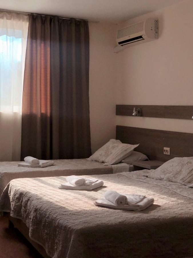 Hotel Naslada Balchik Extérieur photo