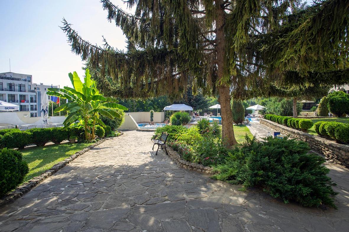 Hotel Naslada Balchik Extérieur photo