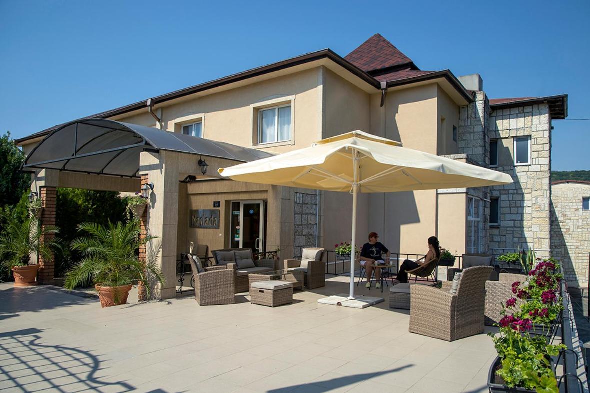 Hotel Naslada Balchik Extérieur photo