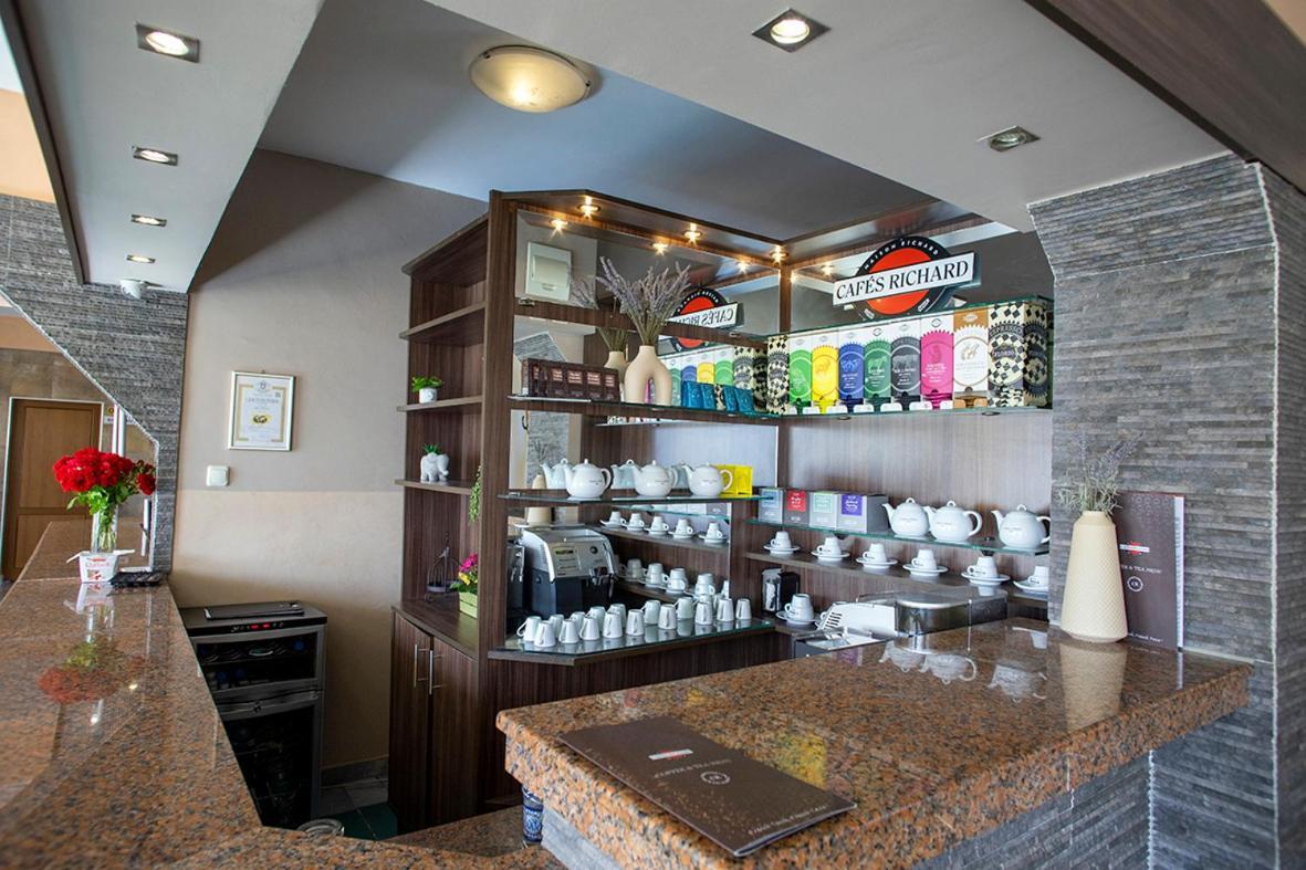 Hotel Naslada Balchik Extérieur photo