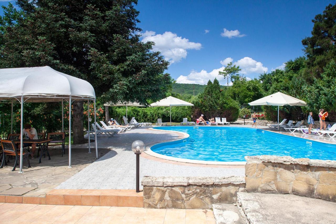 Hotel Naslada Balchik Extérieur photo