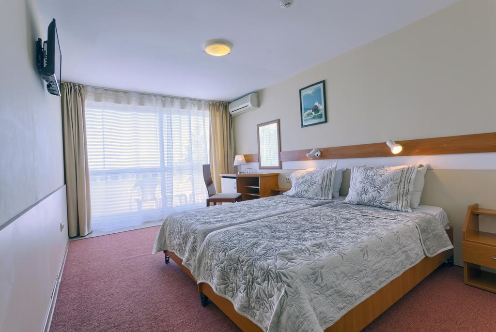 Hotel Naslada Balchik Extérieur photo